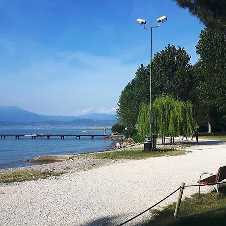 Casapatrizia B&B Sirmione Exterior photo
