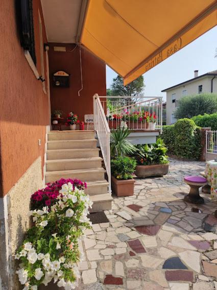 Casapatrizia B&B Sirmione Exterior photo