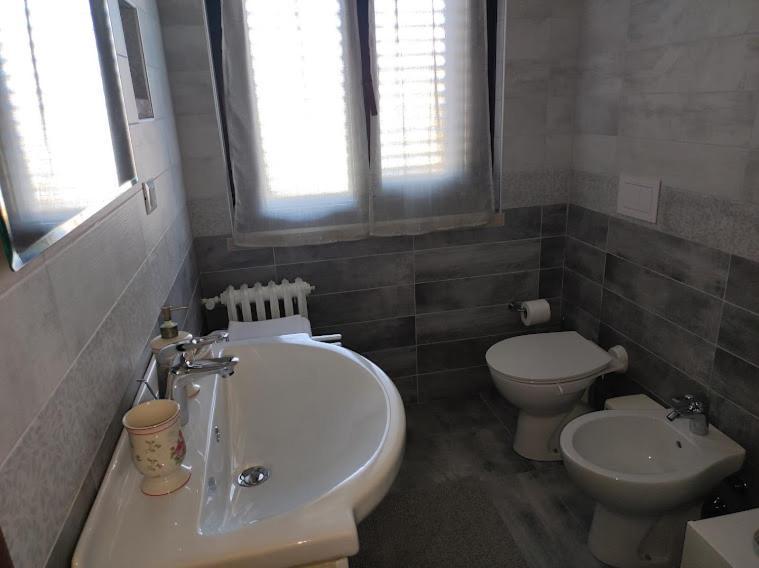 Casapatrizia B&B Sirmione Exterior photo