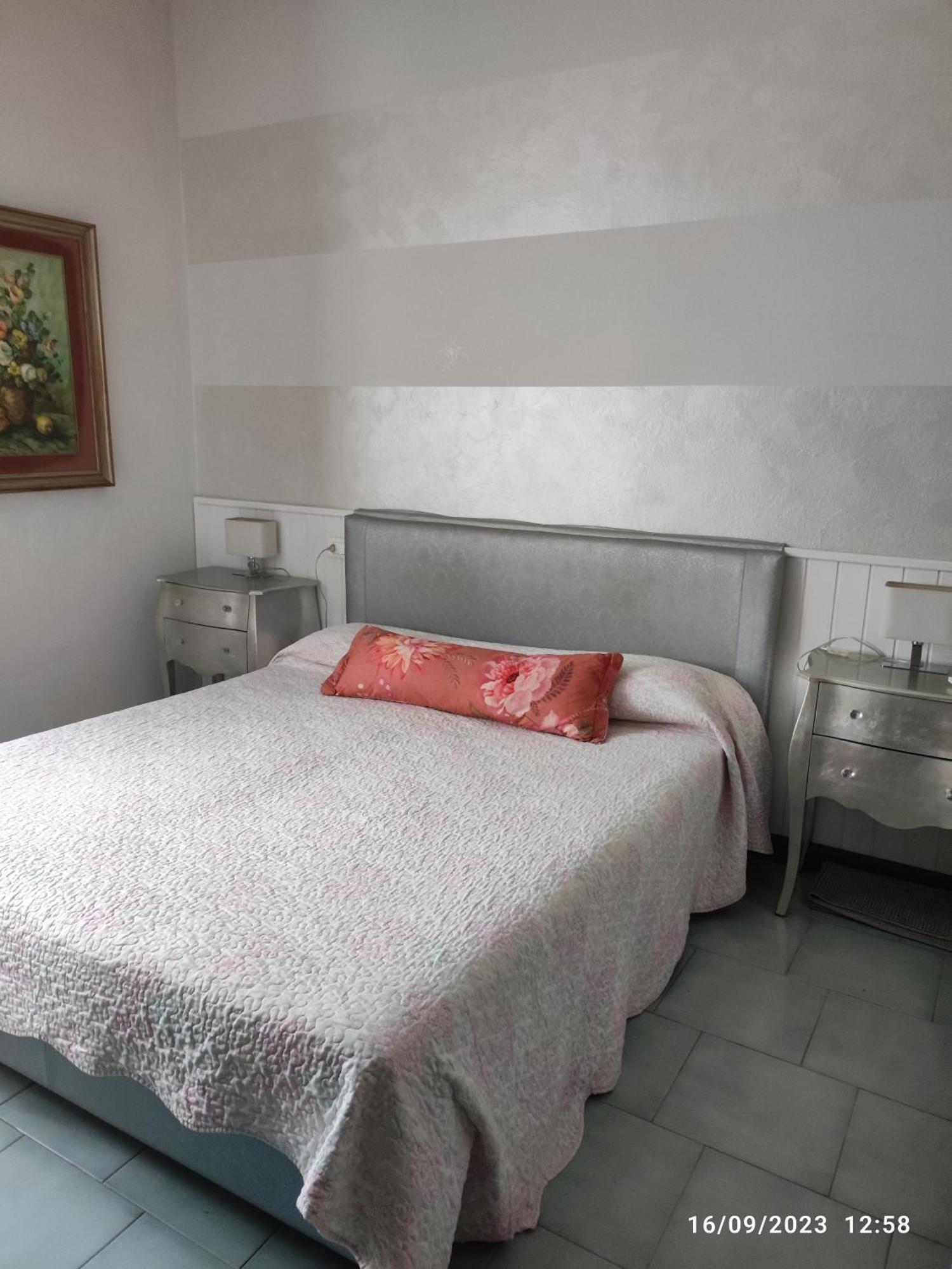 Casapatrizia B&B Sirmione Exterior photo